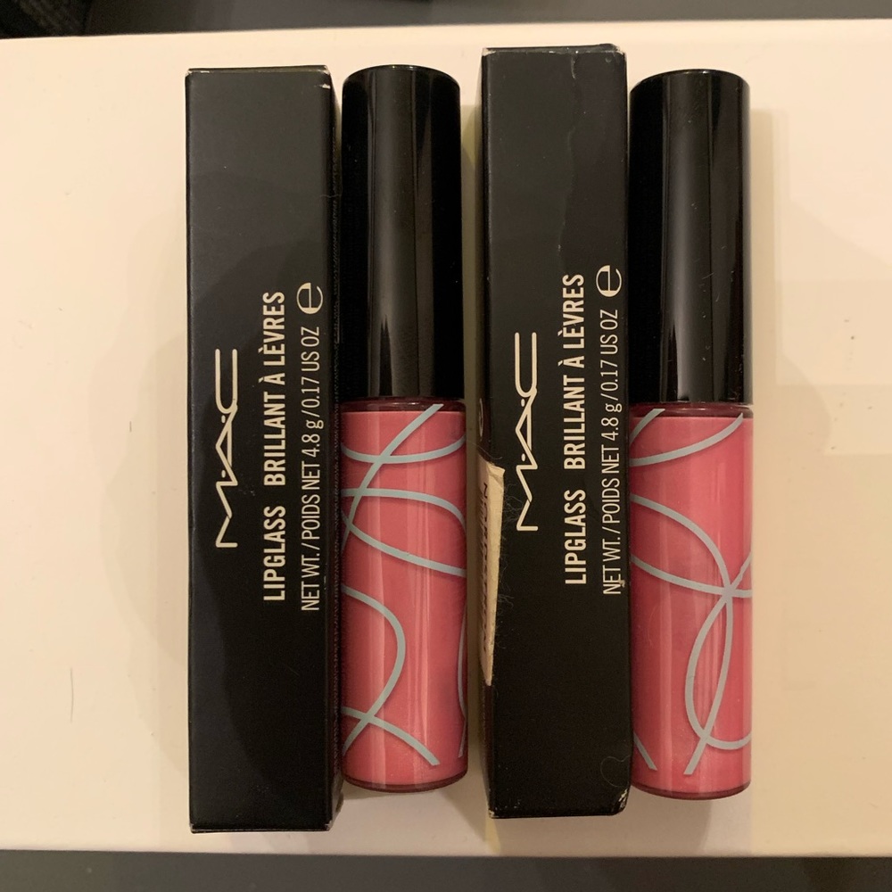MAC Cosmetics Gadabout Lipglass